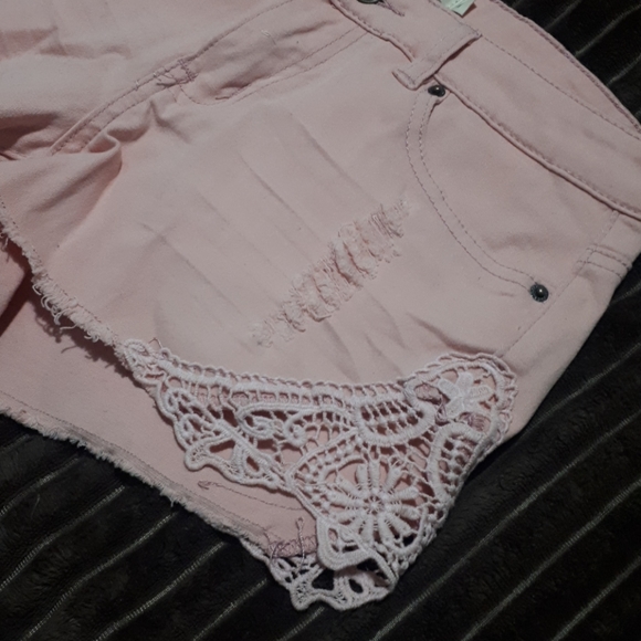 Ardene Size Small Pink Jean Short Shorts - Picture 2 of 6